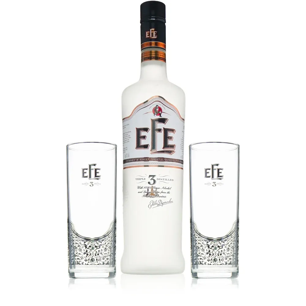 Efe Triple Raki mit 2 Efe triple Gläsern Efe Triple Raki mit 2 Efe Triple Gläsern