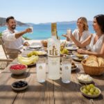 Efe Raki Gold mit 2 Gläsern Galeriebild